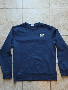 The North Face Women's Navy Crewneck Sweatshirt